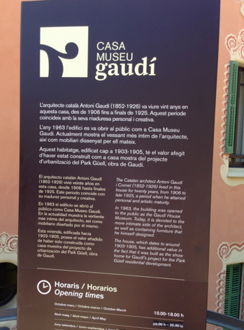 Antoni Gaudi resim: 3