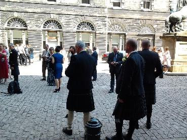 Bir Müzeden Fazlası, Düğün ve Güneşi Hüzünlü Kuzey Denizi resim: 7