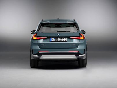 BMW'nin yeni uygun fiyatlı en ucuz Elektrikli SUV Modeli: BMW iX1 eDrive20 resim: 0