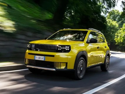 Fiat Grande Panda Elektrikli Versiyonuyla Türkiye’de: Fiyatıyla Dikkat Çekiyor resim: 2