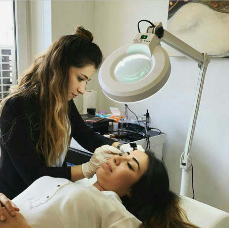 Seni Bu Şehre Getiren Ne? resim: 1