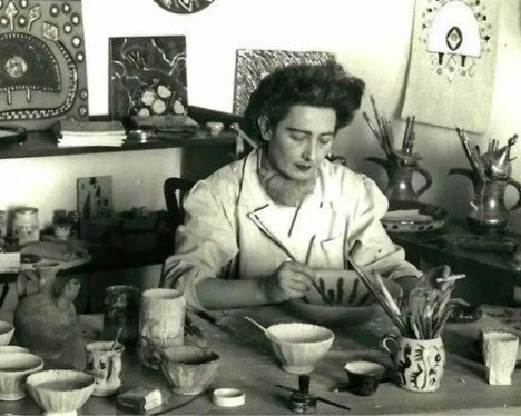 Çağdaş Seramiğin Öncüsü İlk Kadın Sanatçımız: FÜREYA resim: 0