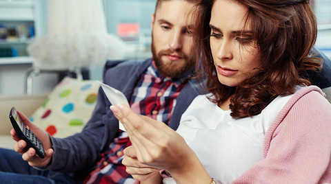 Maaş geldiği gibi borçlara mı gidiyor?