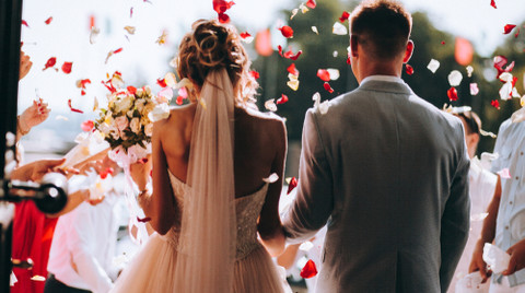 Evlenecek çiftlerin unutmaması gereken 4 madde