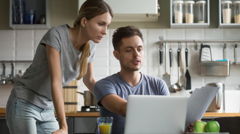 Aile bütçesi hazırlarken neler yapılmalı?