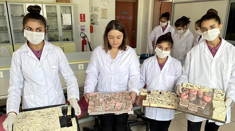 Atık yağları hijyen malzemesine dönüştürüyorlar