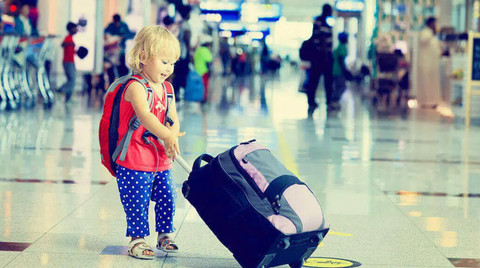 18 Yaşından Küçükler Yurtdışına Nasıl Çıkar?