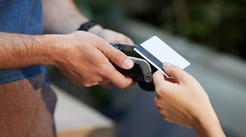 Kredi kartını neden çok kullanıyoruz?