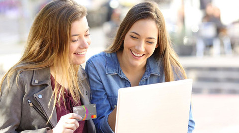 Kredi kartını neden çok kullanıyoruz?