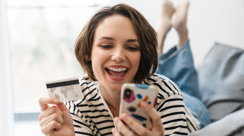 Yeni bir kredi kartı alma zamanı geldi mi?