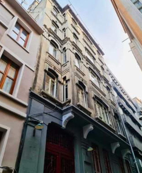 Masumlar Apartmanı satılıyor! İlk talip Bülent Ersoy oldu resim: 3
