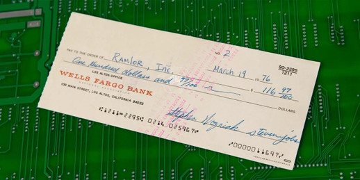 Apple'ın ilk bilgisayarı dudak uçuklatan fiyata satıldı! resim: 1