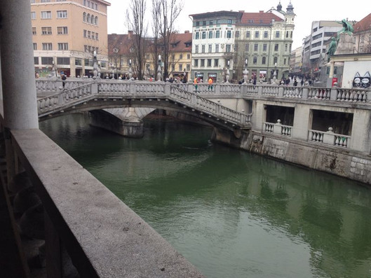 Karşılıksız Aşk, Heykel ve Masal Beldesi Göl resim: 3