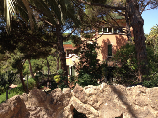 Antoni Gaudi resim: 1