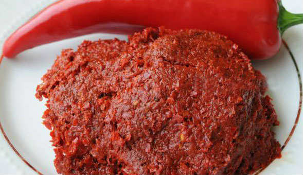 İşte sofralarınıza renk katacak harika bir tarif: İsot Reçeli! resim: 0