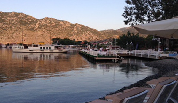 Muhteşem koy, deniz ve sakinliği ile Selimiye! Fethi Denizmen yazdı resim: 4