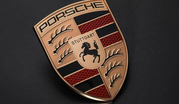 Porsche logosunu yeniledi: İşte yeni logo... resim: 0