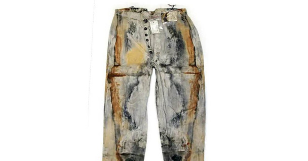 Dünyanın bilinen en eski kot pantolonuna rekor fiyat! resim: 0