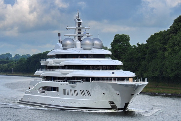 Altın kralının yatı alıkonuldu resim: 0