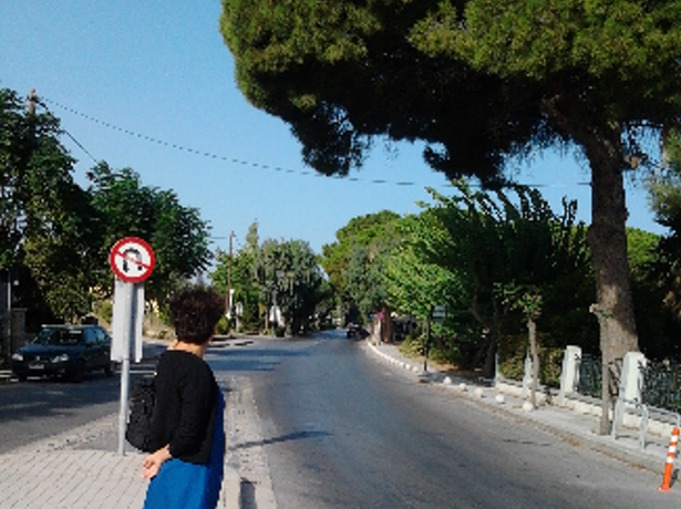 Sadece 10 Mil Ötede resim: 1