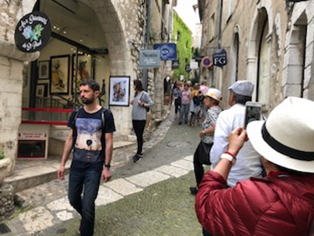 Köy, Adam ve Sanatın Mucizesi resim: 4