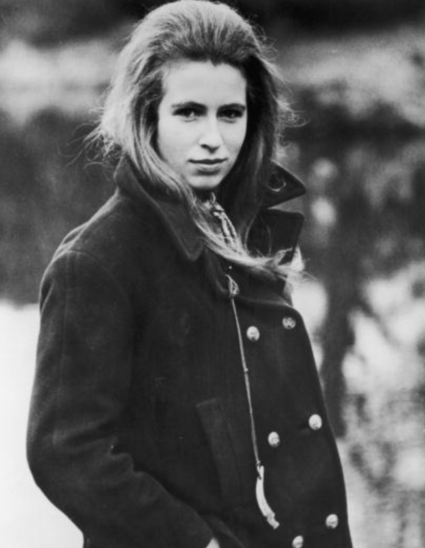 Kraliyet Saç Stilleri Yıllar Geçtikçe Nasıl Değişti? resim: 5