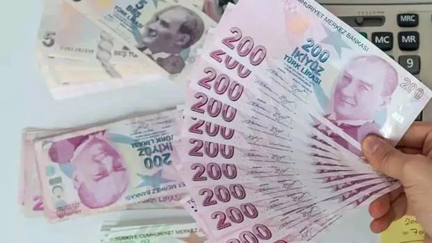 Bayram Öncesi Bankalardan Büyük Müjde: Faizsiz Kredi ve Nakit Avans Kampanyaları Başladı! resim: 0