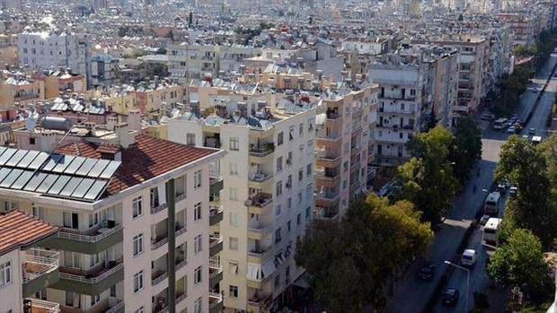Kiralar Yarı Yarıya Düştü: Suriyelilerin Dönüşü Piyasayı Canlandırdı! resim: 0