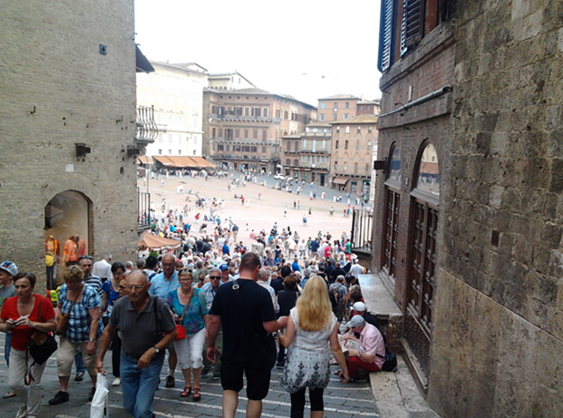 Silvia’nın İkizleri  resim: 3