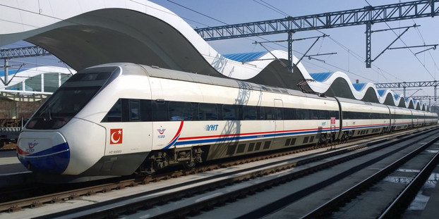 5 Şehir Arasındaki Mesafe Yarıya İnecek: Hızlı Tren Projesiyle Seyahat Süreleri Kısalıyor! resim: 0