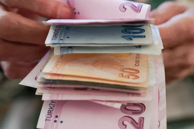 Mevduat Faizleri Zirvede: 100 Bin TL'nin Aylık Getirisi Ne Kadar? Yatırımcılar İçin Cazip Getiriler  resim: 1