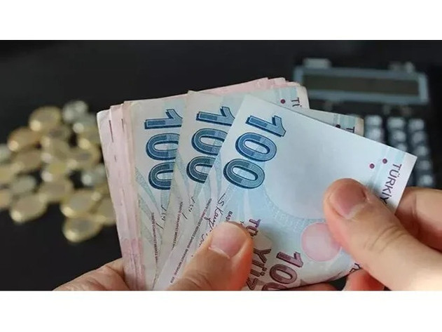 Asgari Ücretliye Kötü Haber: Ara Zam Beklentisi Azalıyor, Gözler Resmi Açıklamalarda! resim: 0