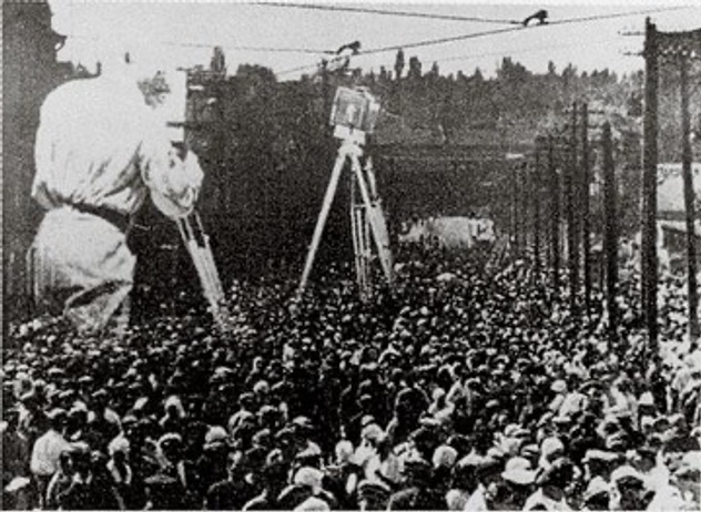 Gerçekçi. Devrimci. Sinemacı: Dziga Vertov resim: 3