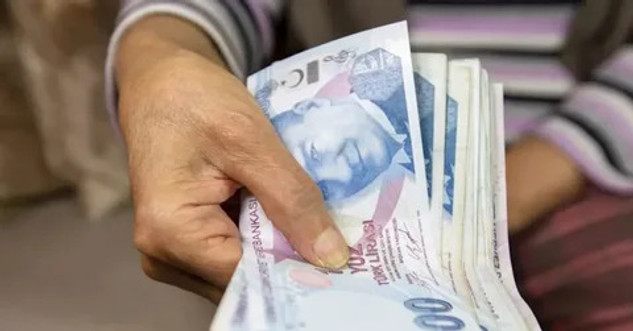 Milyonlarca Memur ve Emekli Bu Haberi Bekliyor: Memur Maaş Farkı Ödemeleri Ne Zaman Yatacak? resim: 0