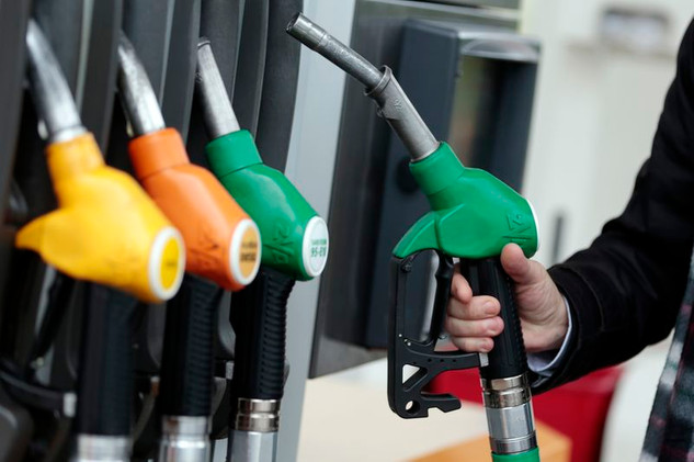 Akaryakıta Çifte Zam: Petrol Fiyatlarındaki Artış Pompalara Yansıyor resim: 1