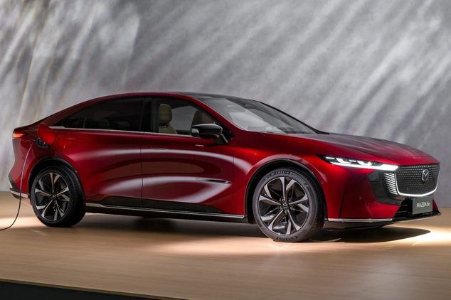 Elektrikli Sedanlarda Rekabet Kızışıyor: İşte 2025 Yılının Gözde Modelleri ve Fiyatları resim: 0