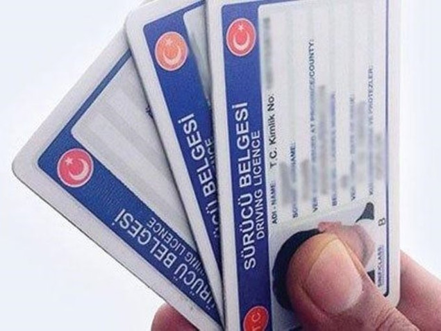 Gözden kaçıranlar yandı! Ehliyet Yenilemelerde Son Tarih 31 Temmuz 2025: Sonrası Büyük Zam! resim: 1