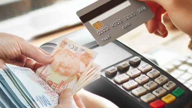 Kredi Kartı Asgari Ödemesi: Borç Batağına Giden Tehlikeli Yol resim: 1