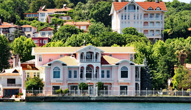 İstanbul Boğazı'ndaki yapıların değeri ne kadar?
