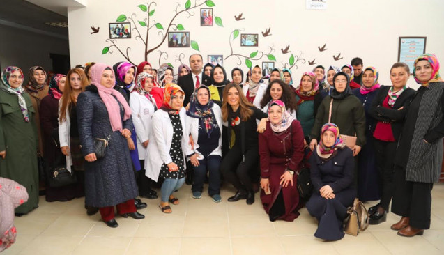Konuşma Değil El Ele Verip Kadınlar İçin Çalışma Vakti