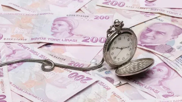 Faiz Kararı Öncesi Bankaların Mevduat Yarışı Kızıştı: 1 Milyon TL'nin Getirisi Değişiyor! resim: 0