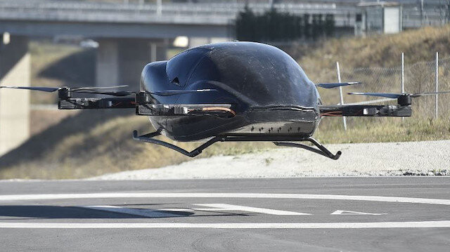 Uçan taksilerin yollara çıkacağı tarih belli oldu! Bakın ilk olarak hangi ülkede yollarda olacak! resim: 0