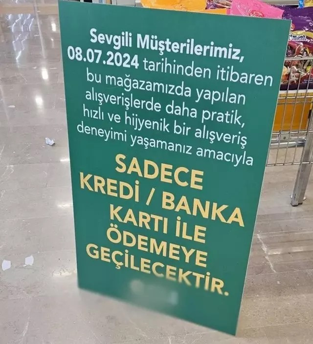 Zincir Marketlerde Yeni Dönem: 8 Temmuz'dan İtibaren Nakit İşlemler Kaldırılıyor! resim: 0