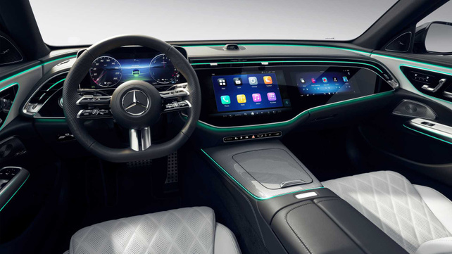 2024 Mercedes-Benz E-Serisi: Göz Alıcı Tasarım ve Yenilikçi Özellikleriyle Hayran Bıraktı resim: 1