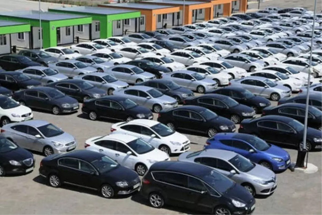 Sıfır Araç Satışları Düşüştü: İkinci El Otomobil Piyasası Satışları Rekor Kırdı! Fiyatlar Artar Mı? resim: 2