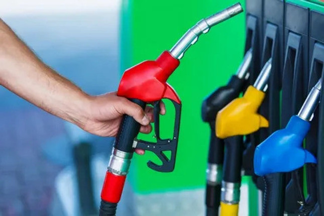 Akaryakıt Fiyatları Son Durum! Benzin, Motorine ve LPG’ye Zam Ya Da İndirim Var Mı?  resim: 0