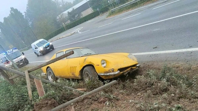 Nadir bulunan 1970 model Ferrari pert oldu! Kazanın bedeli… resim: 0