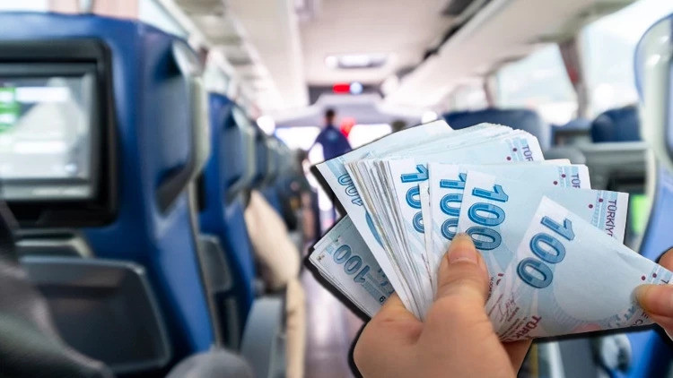 Öğrencilere Ulaşım Yardımı Bu Yıl da Devam Ediyor! Peki Ulaşım Desteği Nedir ve Kimler Yararlanıyor? resim: 0