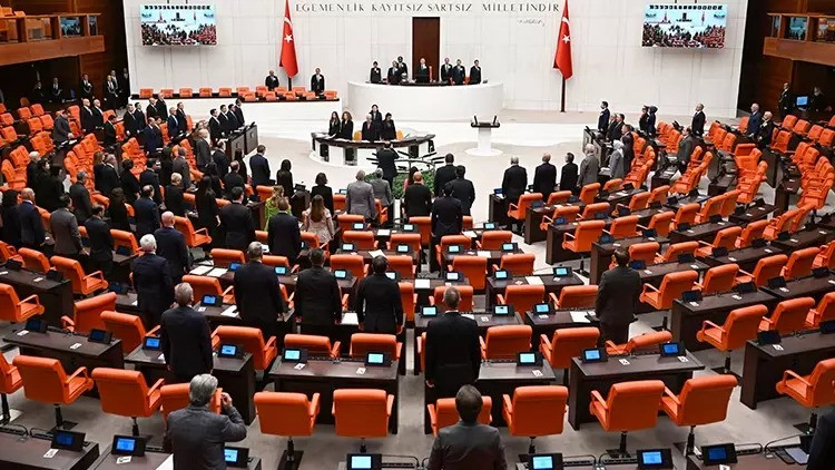 TBMM Yeni Yasama Yılı Başlıyor: Başkan Erdoğan'ın Konuşması ve Kritik Gündem Maddeleri resim: 1