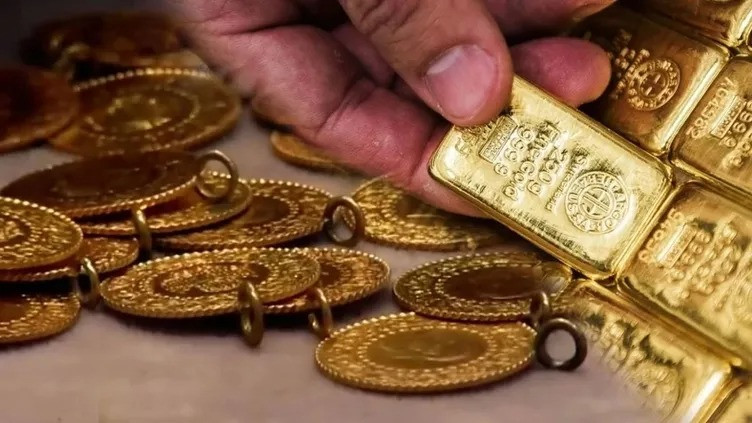 Gram Altın 7.300 TL’yi Aştı: 8.000 TL İçin İki Kritik Tarih Verildi! İşte Altında Son Durum… resim: 1